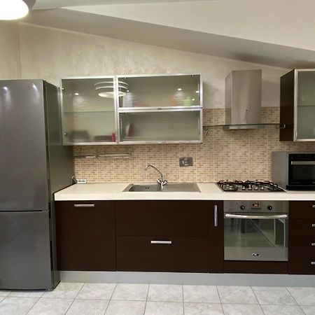 Da Gin Apartment Bosa Marina Bagian luar foto