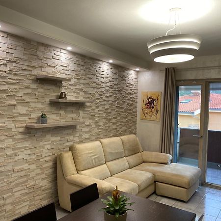 Da Gin Apartment Bosa Marina Bagian luar foto
